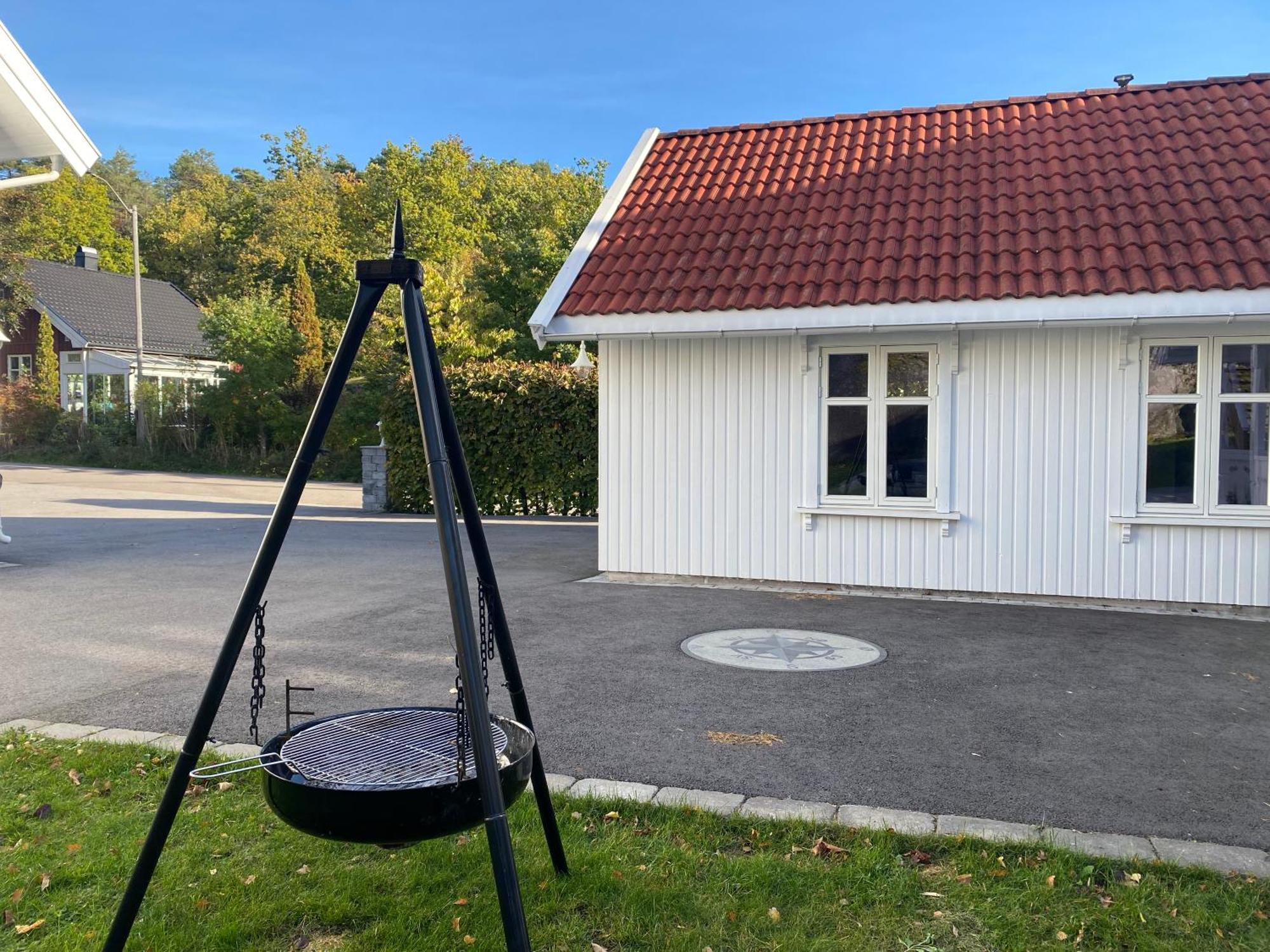 Guesthouse - Near City Center- Parking Available Sandefjord Exterior foto